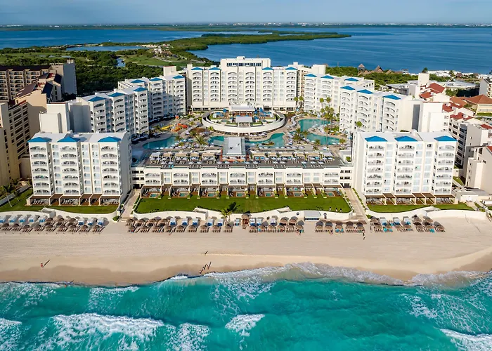 Hilton Cancun Mar Caribe All-Inclusive Resort